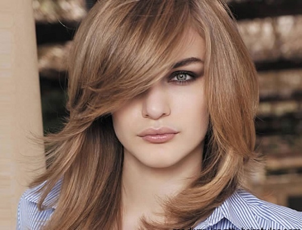 haircuts with bangs for women with round face
