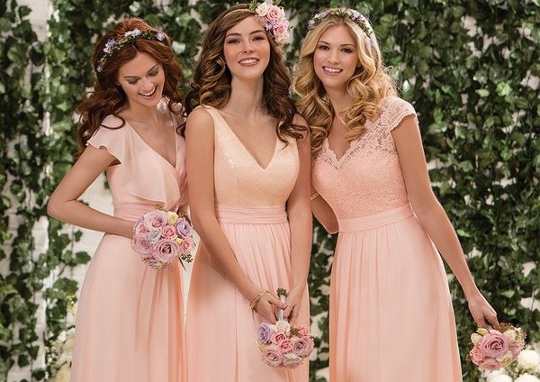 how to choose bridesmaids hairstyles