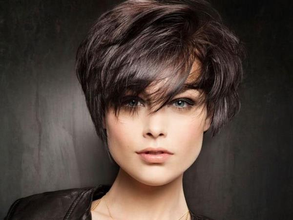 very short bob hairstyle with bangs