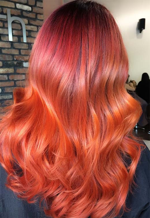 Tonos de color de cabello naranja: puntas de tinte de cabello naranja