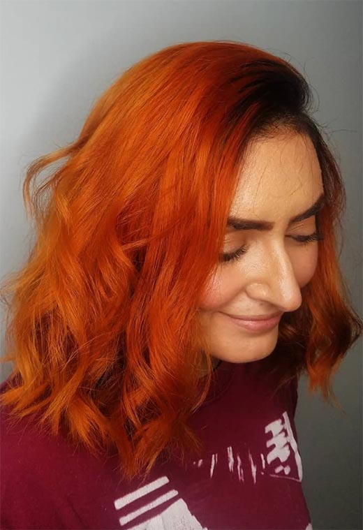 Tonos de color de cabello naranja: puntas de tinte de cabello naranja