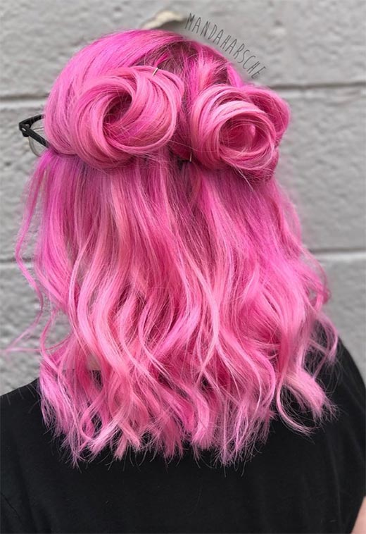 Como encontrar a cor de cabelo rosa certa para o seu tom de pele